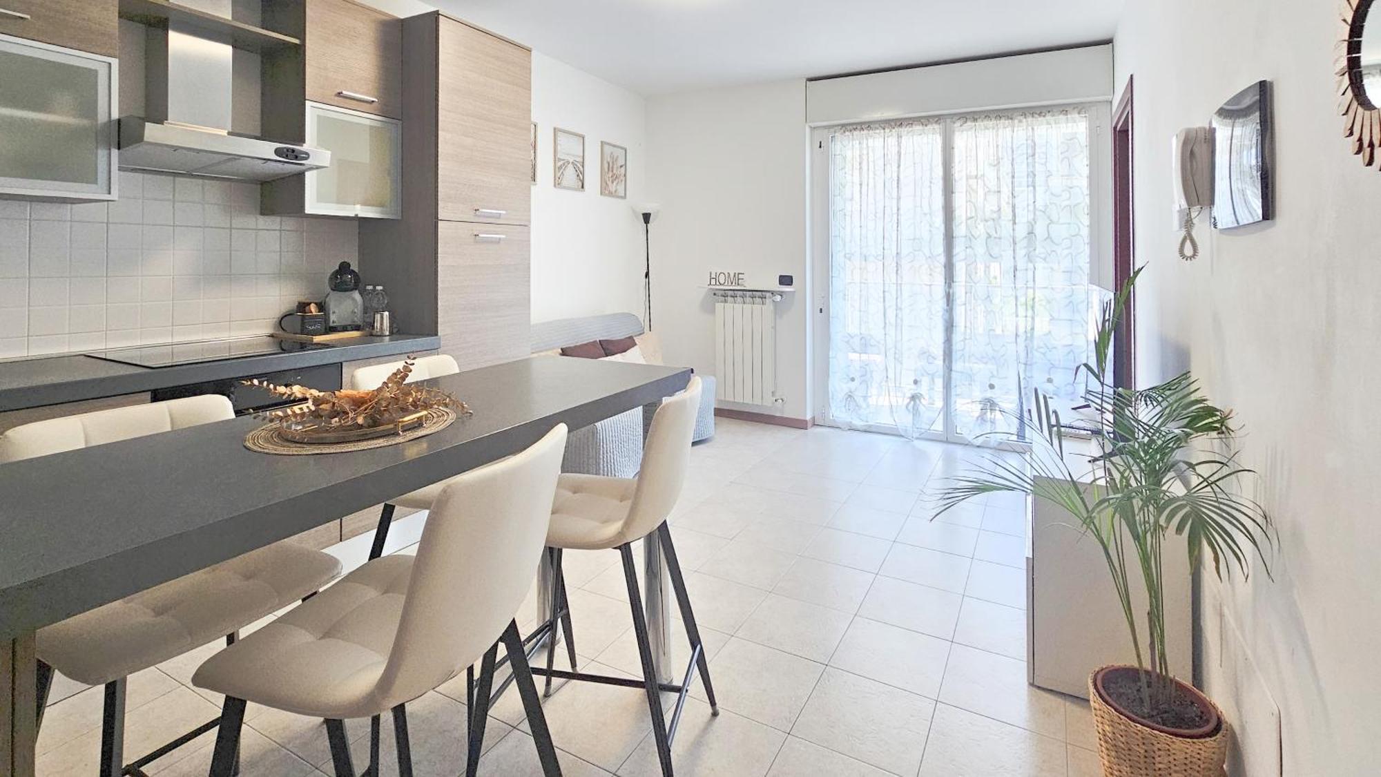 Skyline Milano-terrazza E Box Auto Esclusivo Apartment *