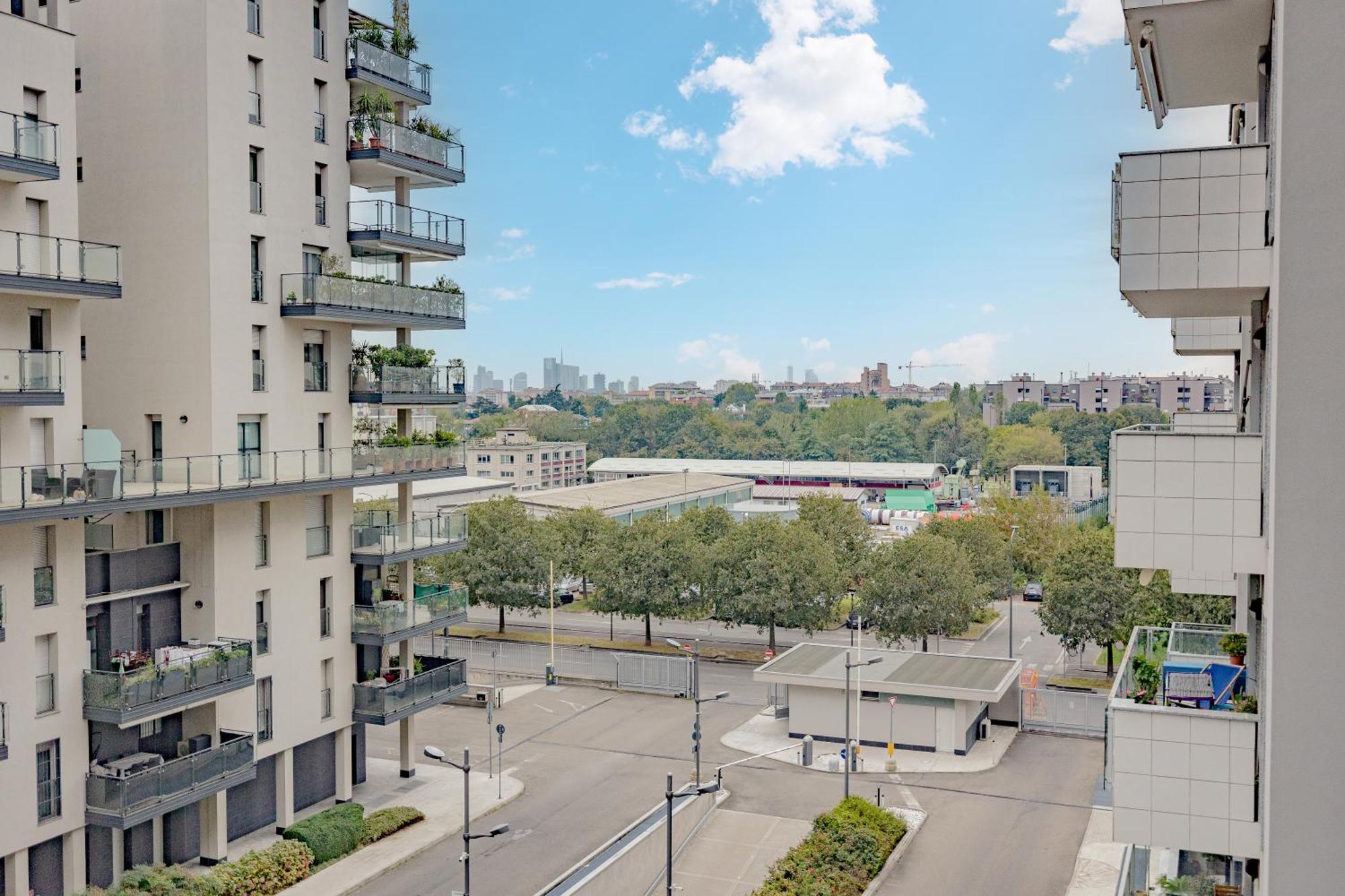 Apartment Skyline Milano-terrazza E Box Auto Esclusivo *